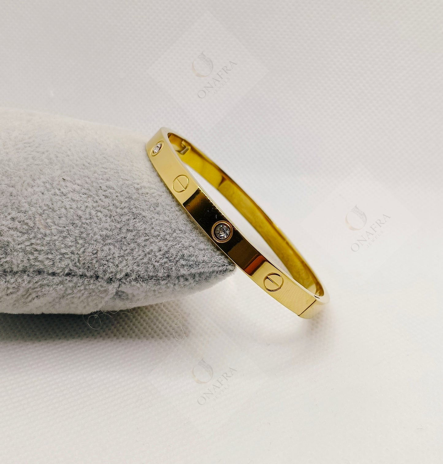 Trendy Handcuff Bracelet