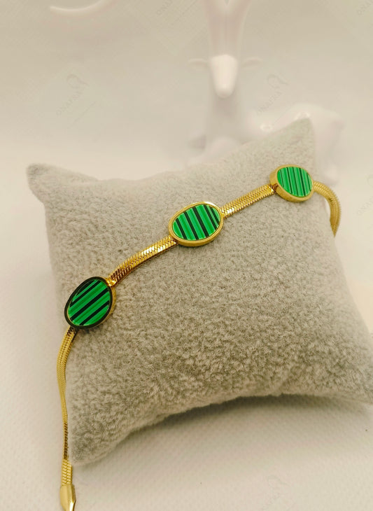 Green and Gold Color Chain Bracelet