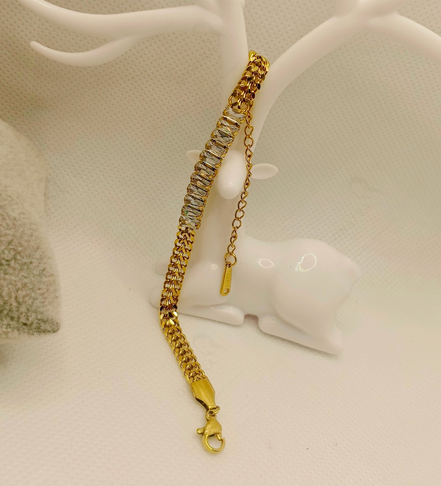 Beautiful Zircon Chain Bracelet