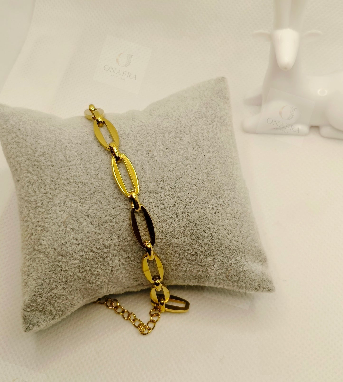 Elegant Unisex Bracelet