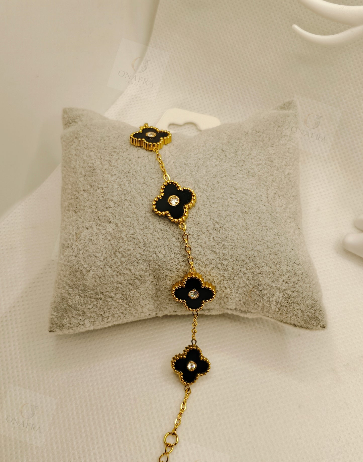 Trendy Chain Bracelet with Zircon