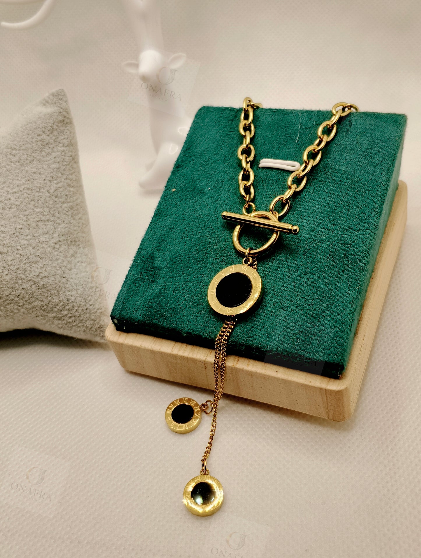 Double Pendant Necklace