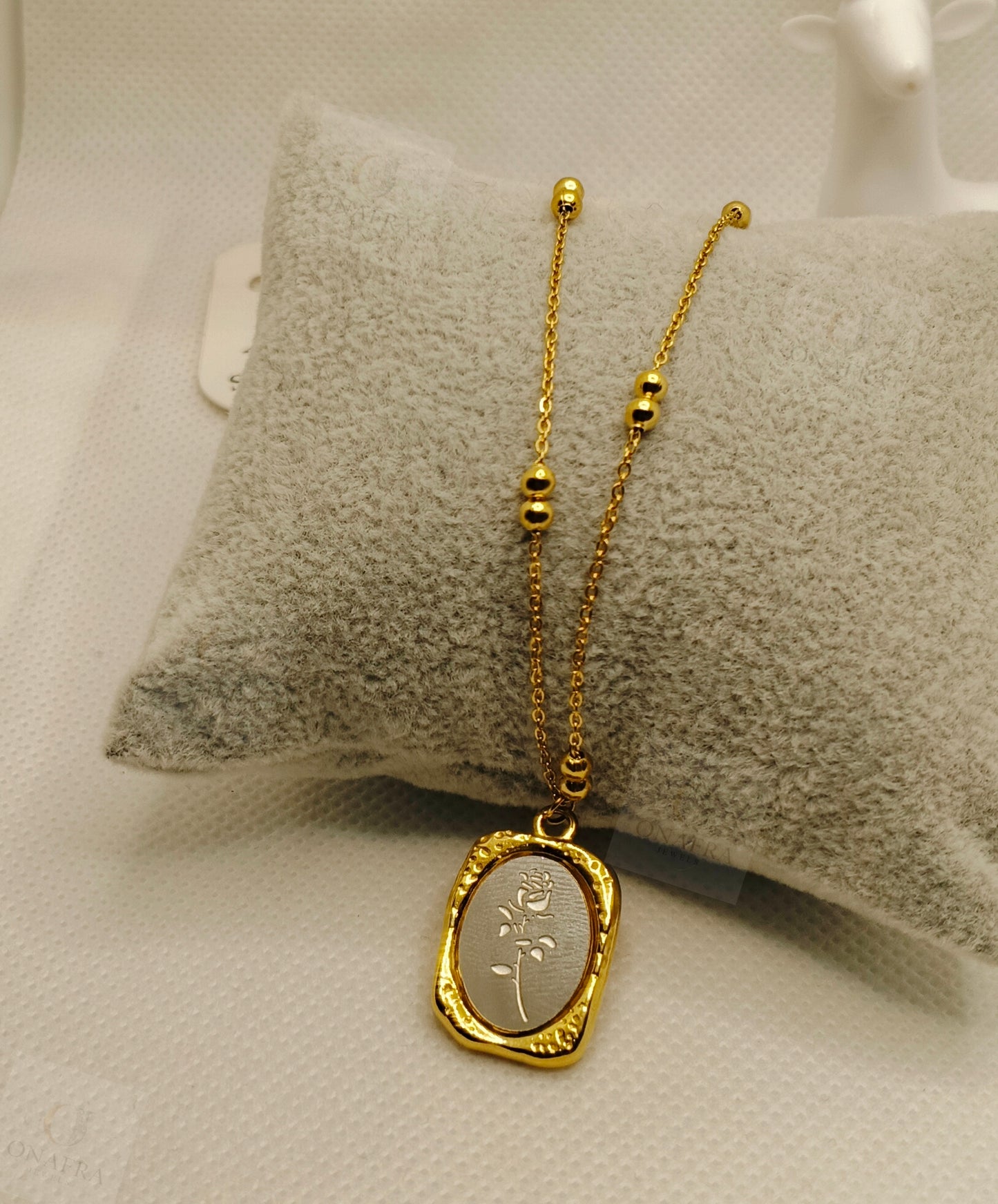 Gold Tone Flower Necklace