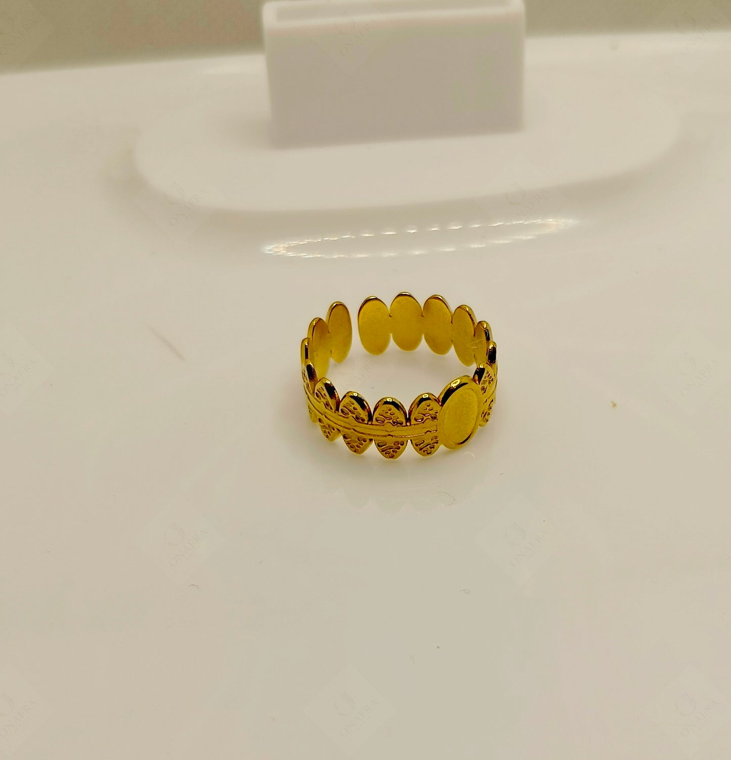 Elegant Ring