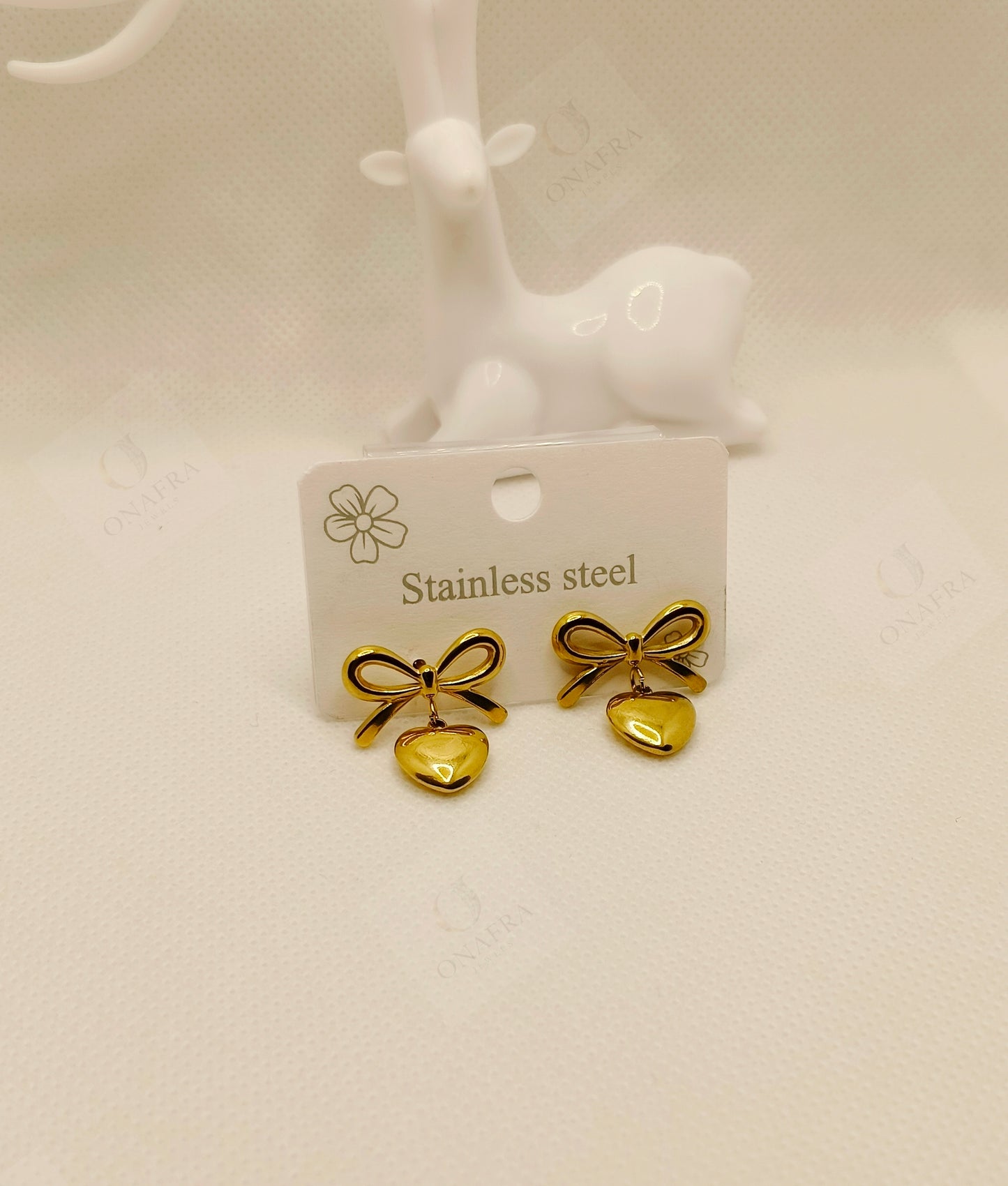 Elegent Bow Shaped Earrings