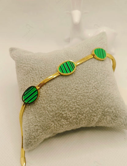 Green and Gold Color Chain Bracelet