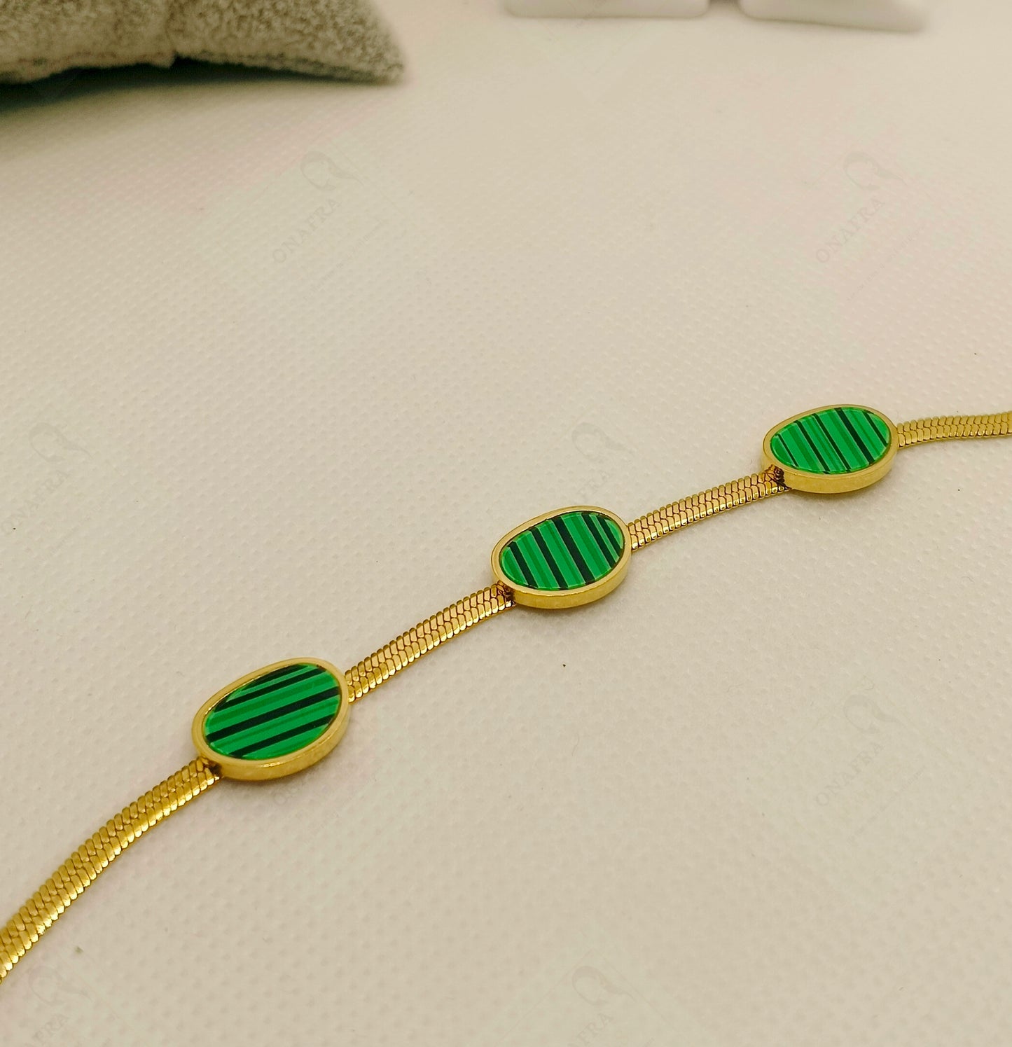 Green and Gold Color Chain Bracelet