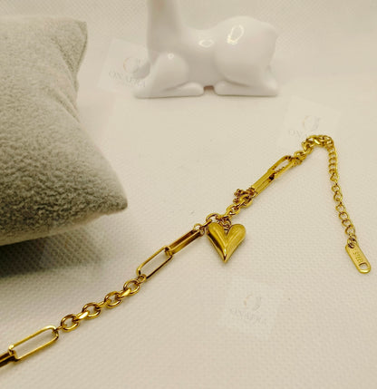 Simple  Daily Wear Heart Bracelet