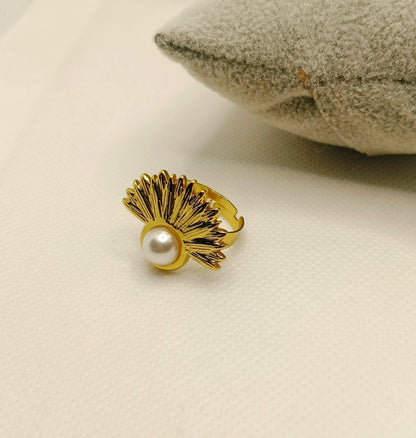 Pearl Ring
